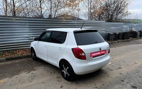 Skoda Fabia II, 2012 год, 395 000 рублей, 4 фотография