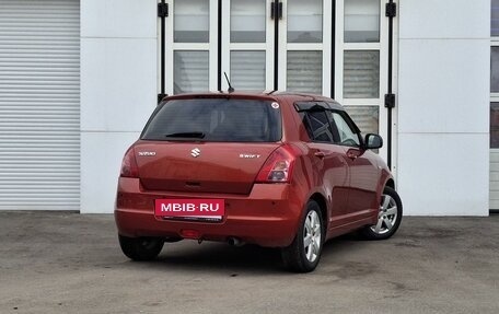 Suzuki Swift III, 2008 год, 690 000 рублей, 2 фотография