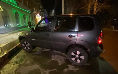 Chevrolet Niva I рестайлинг, 2012 год, 450 000 рублей, 1 фотография