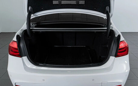 BMW 3 серия, 2018 год, 2 600 000 рублей, 7 фотография