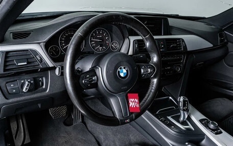 BMW 3 серия, 2018 год, 2 600 000 рублей, 5 фотография