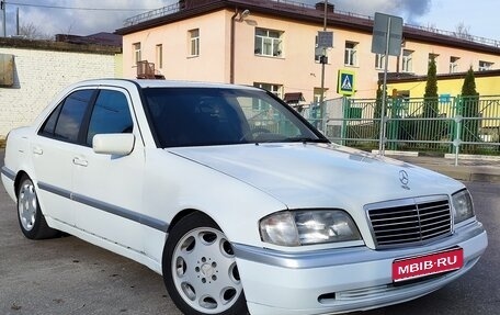 Mercedes-Benz C-Класс, 1996 год, 350 000 рублей, 1 фотография