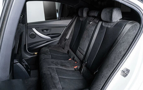 BMW 3 серия, 2018 год, 2 600 000 рублей, 11 фотография