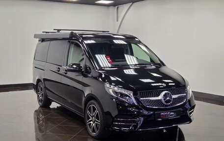 Mercedes-Benz V-Класс, 2019 год, 9 990 000 рублей, 3 фотография