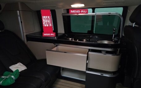 Mercedes-Benz V-Класс, 2019 год, 9 990 000 рублей, 14 фотография