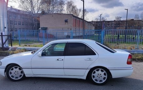 Mercedes-Benz C-Класс, 1996 год, 350 000 рублей, 4 фотография