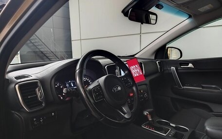 KIA Sportage IV рестайлинг, 2017 год, 2 049 000 рублей, 10 фотография