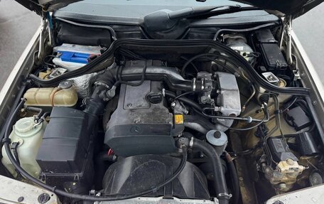 Mercedes-Benz E-Класс, 1994 год, 490 000 рублей, 12 фотография