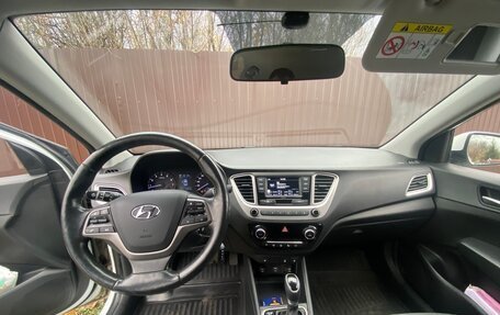 Hyundai Solaris II рестайлинг, 2019 год, 1 180 000 рублей, 12 фотография