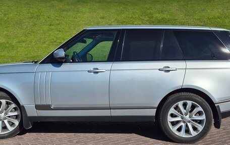 Land Rover Range Rover IV рестайлинг, 2014 год, 4 600 000 рублей, 3 фотография