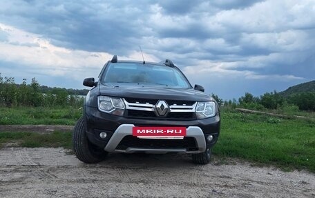 Renault Duster I рестайлинг, 2018 год, 1 350 000 рублей, 2 фотография
