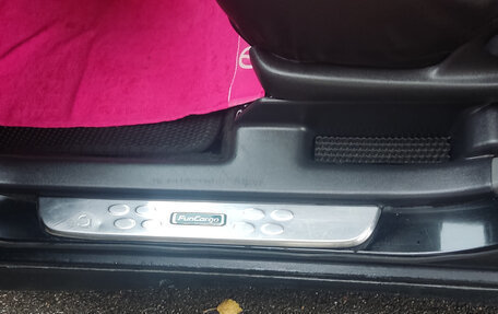 Toyota FunCargo, 2003 год, 550 000 рублей, 18 фотография