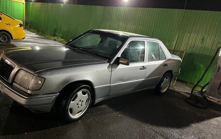 Mercedes-Benz W124, 1991 год, 275 000 рублей, 2 фотография