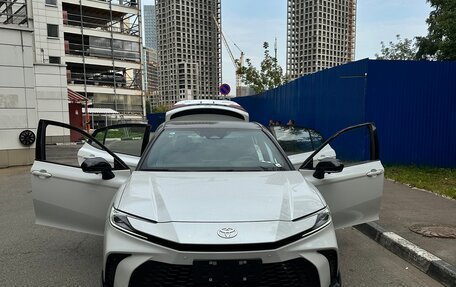 Toyota Camry, 2024 год, 4 100 000 рублей, 7 фотография