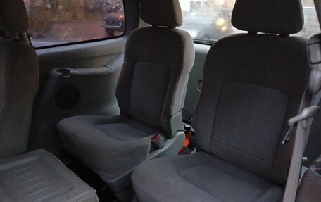 Hyundai Trajet I рестайлинг, 2006 год, 500 000 рублей, 13 фотография