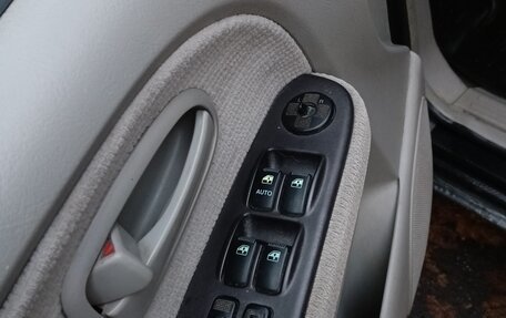 Hyundai Trajet I рестайлинг, 2006 год, 500 000 рублей, 19 фотография