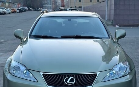 Lexus IS II рестайлинг 2, 2006 год, 930 000 рублей, 3 фотография