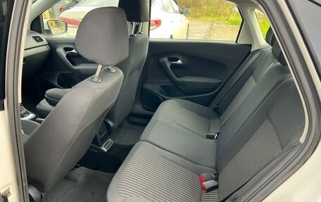 Volkswagen Polo VI (EU Market), 2011 год, 615 000 рублей, 11 фотография