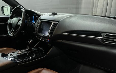 Maserati Levante I, 2018 год, 3 549 777 рублей, 18 фотография