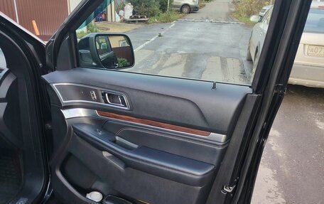 Ford Explorer VI, 2018 год, 3 300 000 рублей, 12 фотография