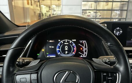 Lexus ES VII, 2018 год, 3 050 000 рублей, 12 фотография