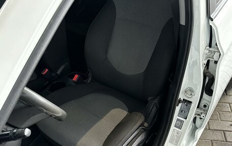 Hyundai Solaris II рестайлинг, 2013 год, 672 000 рублей, 10 фотография