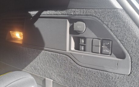 Volkswagen Touareg III, 2016 год, 3 950 000 рублей, 6 фотография