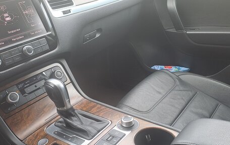 Volkswagen Touareg III, 2016 год, 3 950 000 рублей, 8 фотография