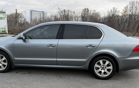 Skoda Superb III рестайлинг, 2011 год, 950 000 рублей, 5 фотография