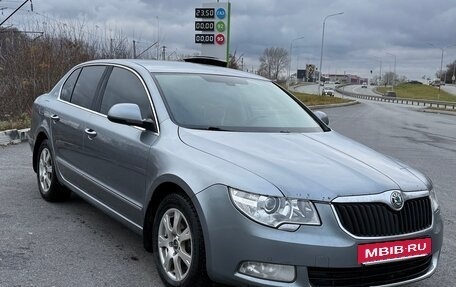 Skoda Superb III рестайлинг, 2011 год, 950 000 рублей, 3 фотография