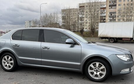 Skoda Superb III рестайлинг, 2011 год, 950 000 рублей, 7 фотография