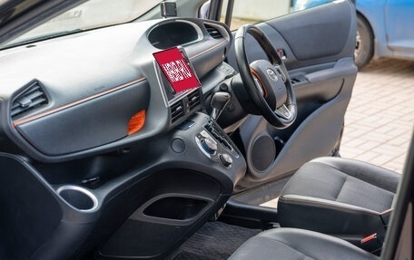 Toyota Sienta II, 2018 год, 1 890 000 рублей, 23 фотография