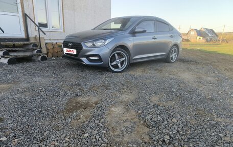 Hyundai Solaris II рестайлинг, 2018 год, 1 400 000 рублей, 4 фотография