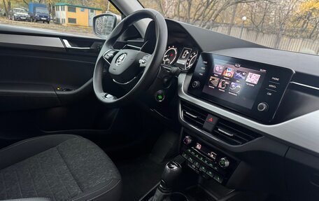 Skoda Rapid II, 2021 год, 1 740 000 рублей, 10 фотография