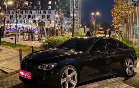 BMW 7 серия, 2013 год, 3 000 000 рублей, 2 фотография