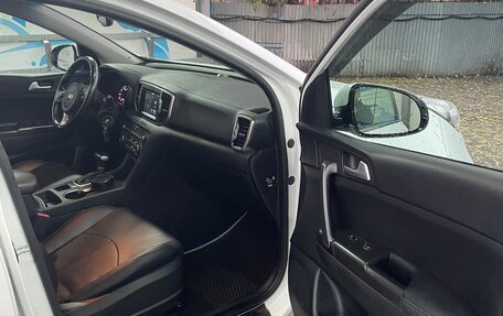 KIA Sportage IV рестайлинг, 2017 год, 2 290 000 рублей, 9 фотография