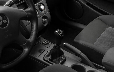 Mitsubishi Outlander III рестайлинг 3, 2006 год, 540 000 рублей, 15 фотография