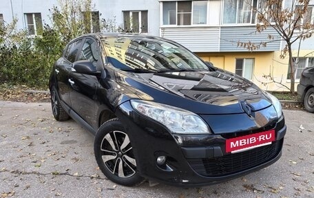 Renault Megane III, 2011 год, 690 000 рублей, 2 фотография
