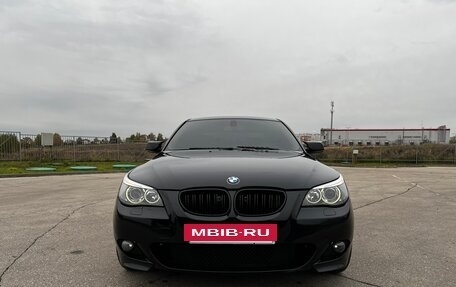 BMW 5 серия, 2009 год, 1 400 000 рублей, 2 фотография