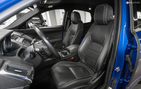 Jaguar E-Pace, 2019 год, 2 890 000 рублей, 9 фотография