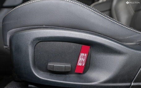 Jaguar E-Pace, 2019 год, 2 890 000 рублей, 15 фотография