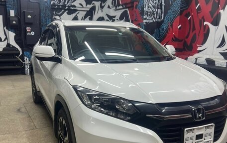 Honda Vezel, 2015 год, 1 750 000 рублей, 1 фотография