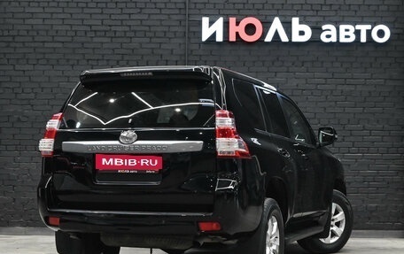 Toyota Land Cruiser Prado 150 рестайлинг 2, 2016 год, 3 600 000 рублей, 7 фотография