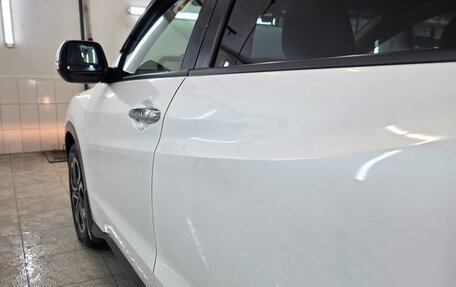 Honda Vezel, 2015 год, 1 750 000 рублей, 12 фотография