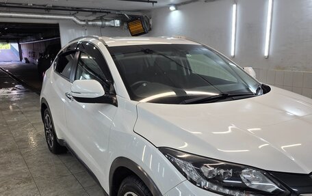 Honda Vezel, 2015 год, 1 750 000 рублей, 9 фотография