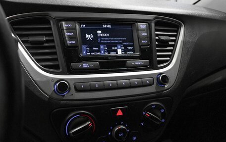 Hyundai Solaris II рестайлинг, 2018 год, 1 098 000 рублей, 6 фотография