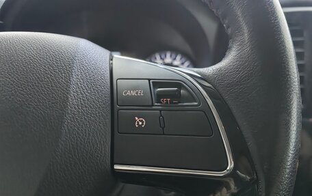 Mitsubishi Outlander III рестайлинг 3, 2019 год, 1 999 000 рублей, 19 фотография