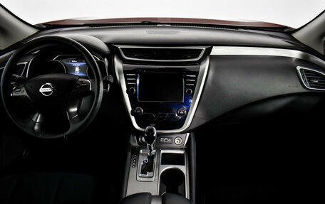 Nissan Murano, 2020 год, 2 700 000 рублей, 15 фотография