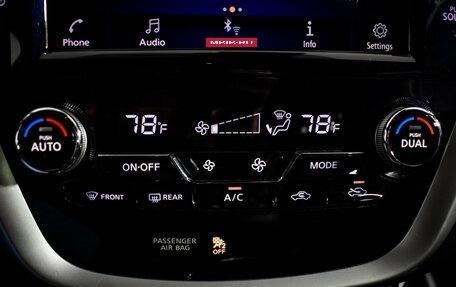 Nissan Murano, 2020 год, 2 700 000 рублей, 17 фотография