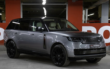 Land Rover Range Rover IV рестайлинг, 2023 год, 21 700 000 рублей, 3 фотография